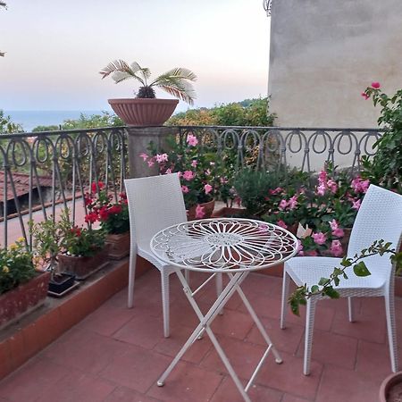 La Suite Del Giardino Naples Exterior photo